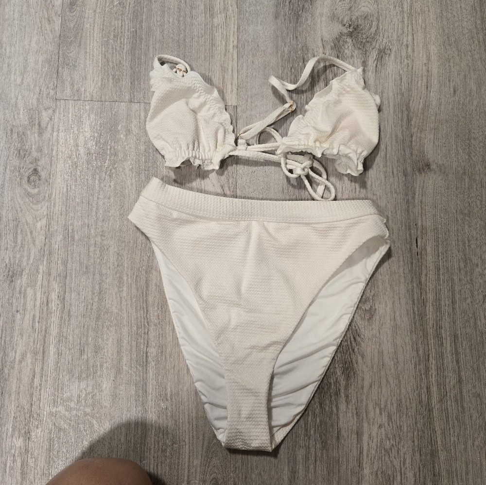 Dippin Daisies Cream Bikini